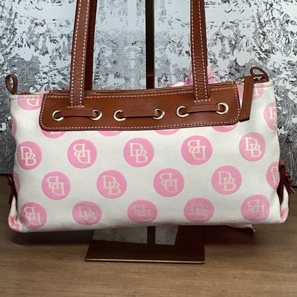 Dooney & Bourke Y2K Pink and Cream Canvas with Brown Leather Trim - Picture 7 of 16